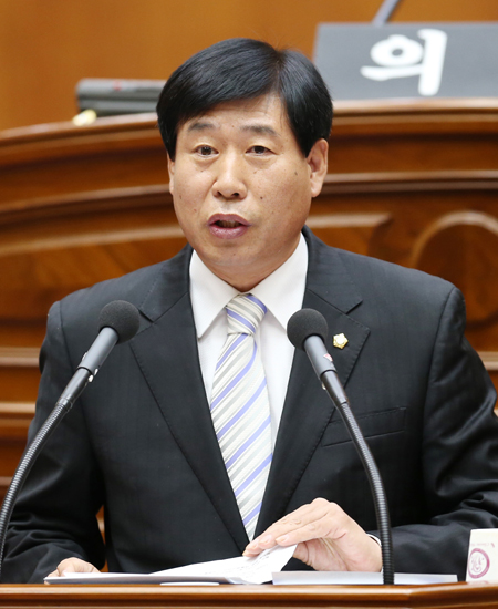전주시의회 남관우 행정위원회 위원 의회운영위원회 위원